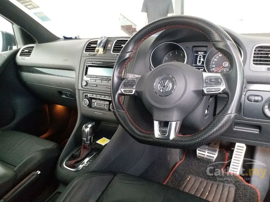 2011 Volkswagen Golf GTi Hatchback