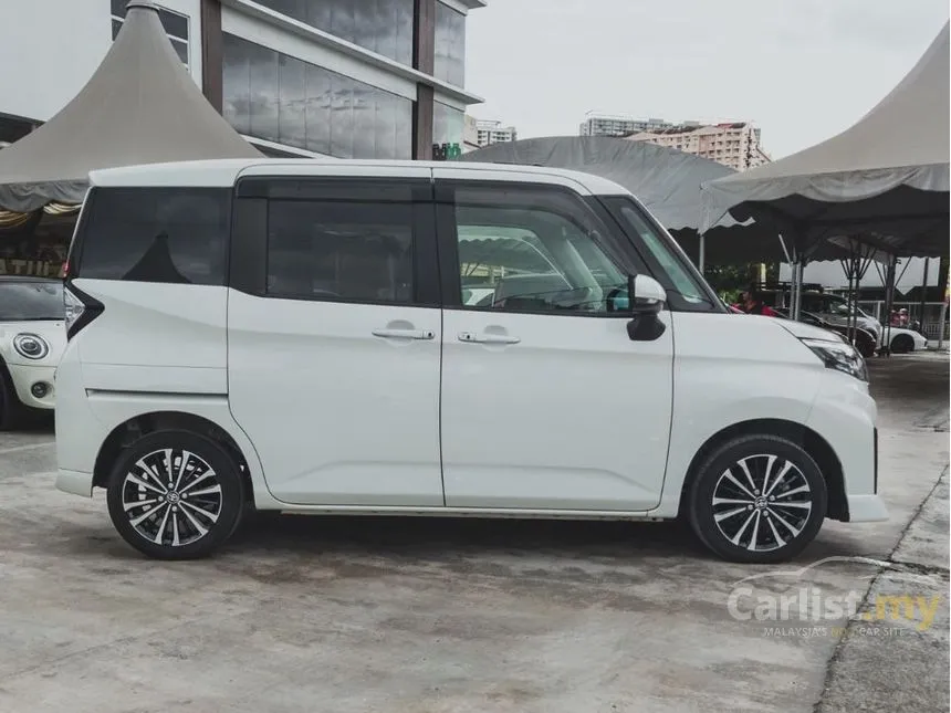 2021 Toyota Roomy Custom G-T MPV