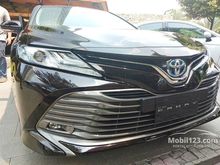 2019 Toyota Camry 2,5 HYBRID READY STOCK