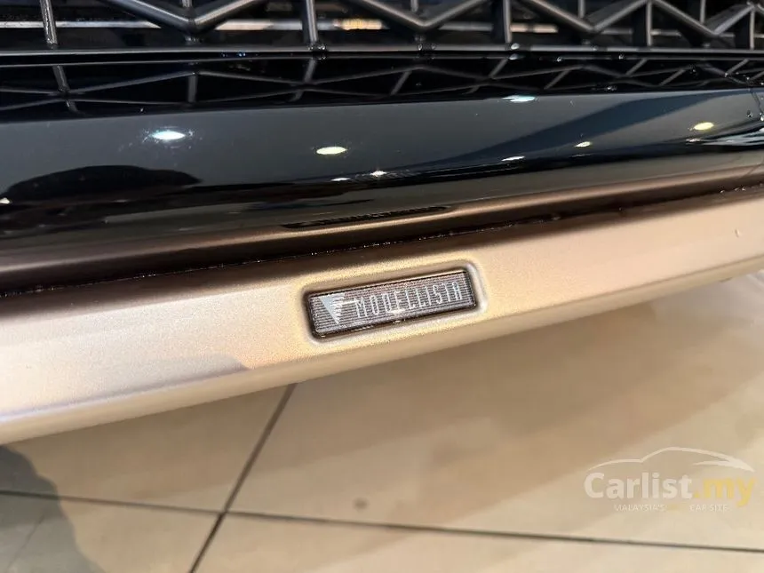 2023 Toyota Crown G Advanced Sedan