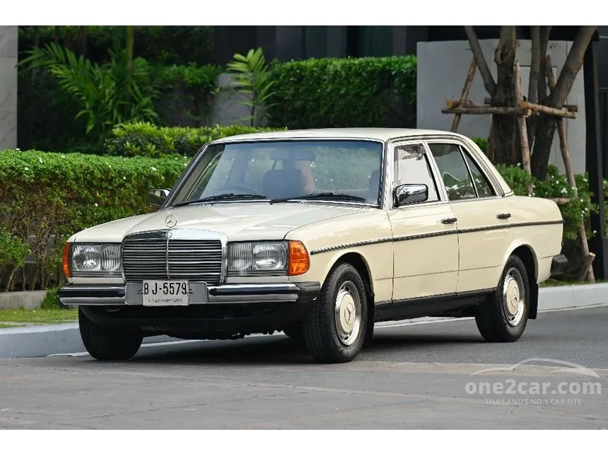 1983 Mercedes-Benz 230E Classic Sedan