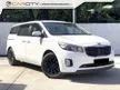 Used 2017 Kia Carnival 2.2 YP MPV KX LOW MILEAGE 54K KM WITH 2 YEAR WARRANTY LEATHER SEAT TIP TOP CONDITION