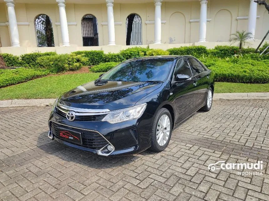 2018 Toyota Camry V Sedan