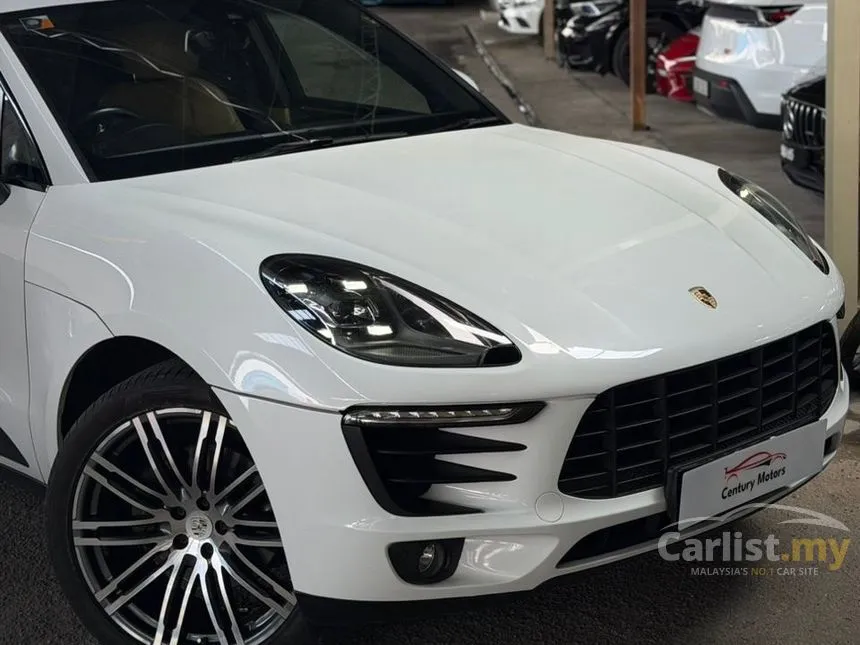 2016 Porsche Macan SUV