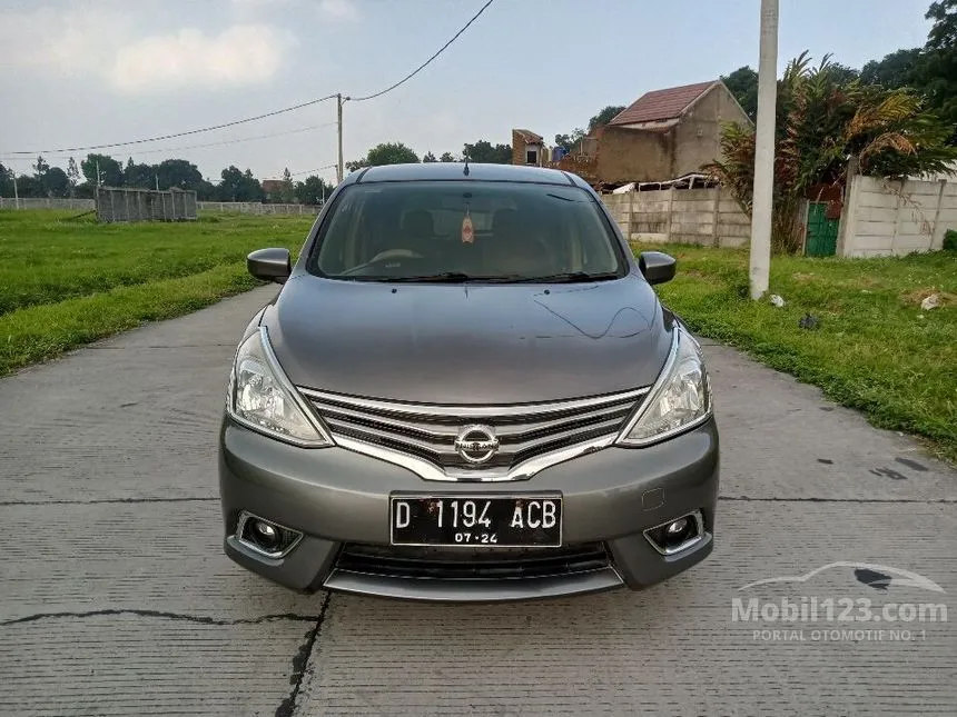 Jual Mobil Nissan Grand Livina 2014 SV 1.5 di Jawa Barat Manual MPV Abu