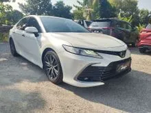 2023 Toyota Camry 2.5 V Sedan