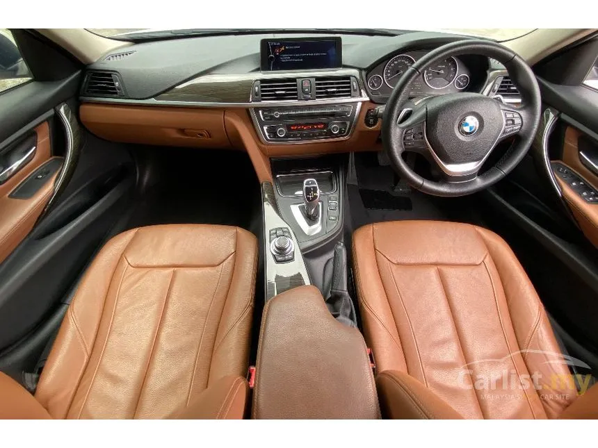 2012 BMW 328i Luxury Line Sedan