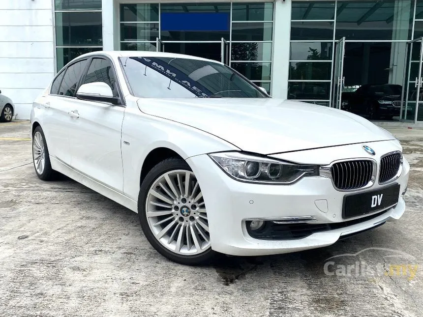 2012 BMW 328i Luxury Line Sedan
