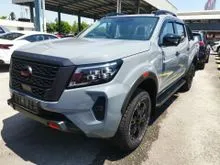 2025 Nissan Navara 2.5 V Dual Cab Pickup. DISOUNT PROMOTION RM10,000. CALL ME FOR BEST OFFER