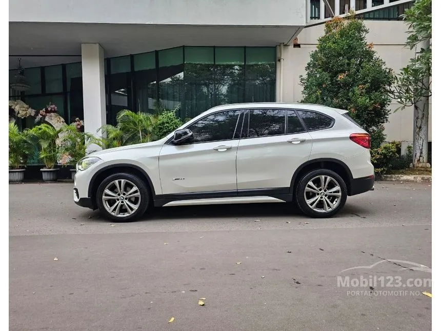 2017 BMW X1 sDrive18i Dynamic SUV