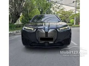 2023 BMW iX xDrive40 Sport SUV