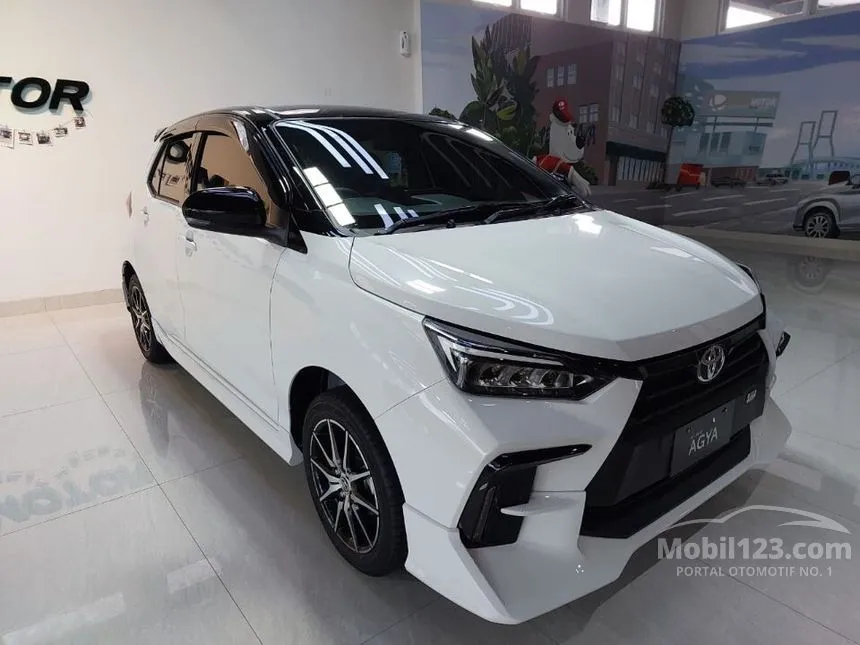 Jual Mobil Toyota Agya 2023 GR Sport 1.2 di Jawa Timur Manual Hatchback Putih Rp 220.000.000