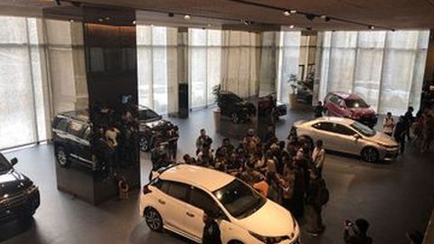 Auto2000 Sudirman Menara Astra Dirombak Habis-habisan