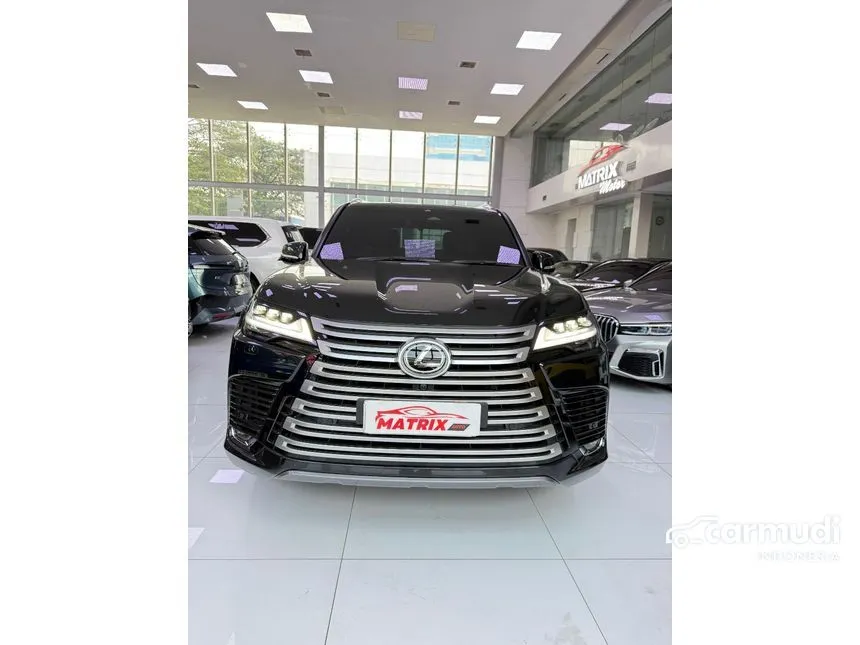 2025 Lexus LX 600 VIP SUV