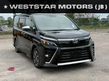 2021 Toyota Voxy 2.0 ZS Kirameki III Mileage 42k km Roof Monitor Half Leather Seat
