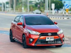 2015 Toyota YARIS 1.2 J Hatchback