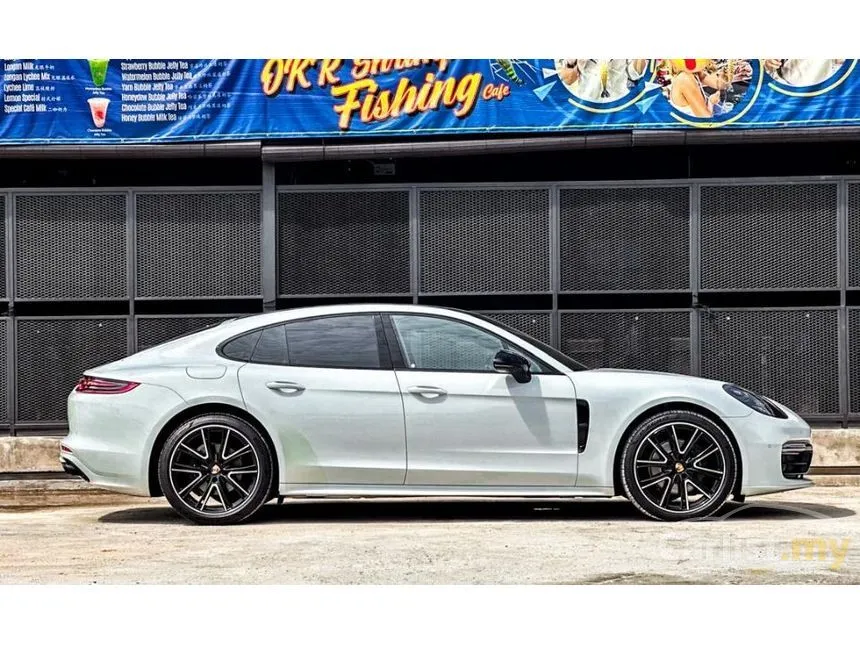 2019 Porsche Panamera Hatchback