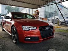 2015 Audi S5 3.0 V6 TFSI Quattro Hatchback Black Edition MMI Audi Drive Select Xenon Light LED Daytime Running Light Paddle Shift BnO Sound System Elec Leather Seat