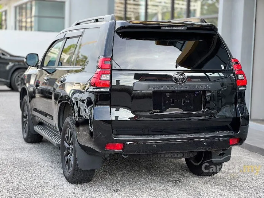 2023 Toyota Land Cruiser Prado GDJ150W TX Black Edition SUV