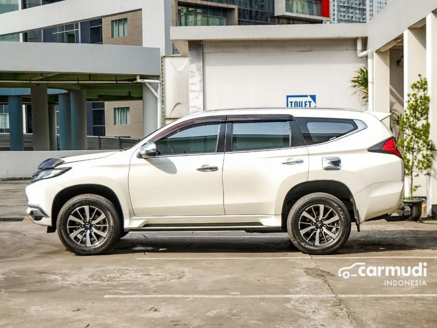2017 Mitsubishi Pajero Sport Dakar 4X2 SUV