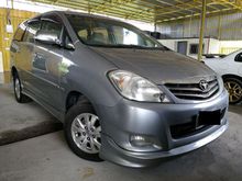 2011 Toyota Innova 2.0G AT RAYA PROMOTION