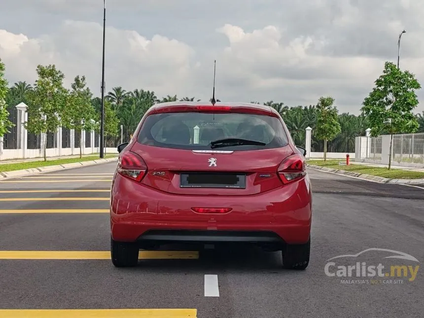 2017 Peugeot 208 PureTech Hatchback