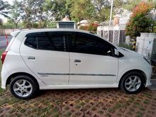 2017 Daihatsu Ayla 1.0 X Elegant Hatchback
