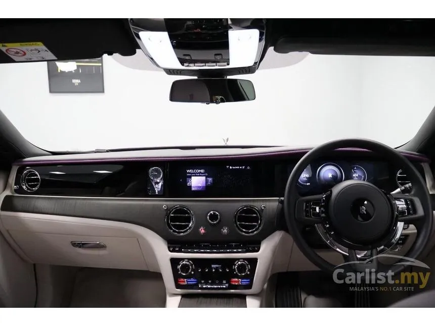 2025 Rolls-Royce Ghost Black Badge Sedan