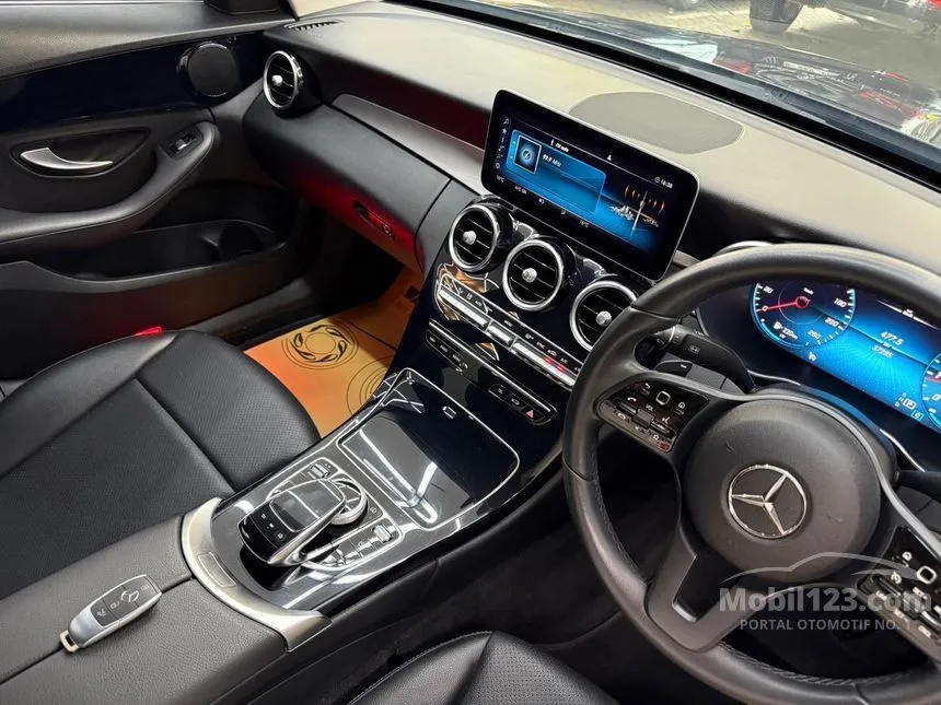 2019 Mercedes-Benz C180 Avantgarde Line Sedan
