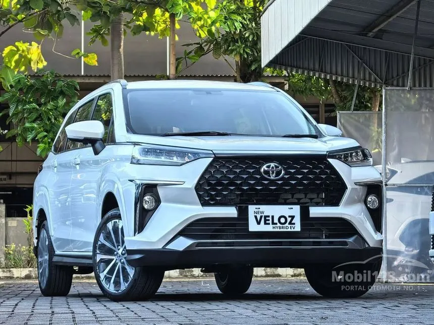 2026 Toyota Veloz V HEV MPV