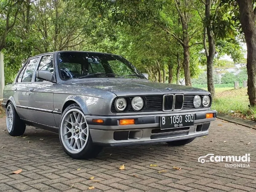 1990 BMW 318i 1.8 Manual Sedan