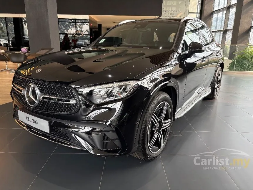 2025 Mercedes-Benz GLC200 4MATIC SUV