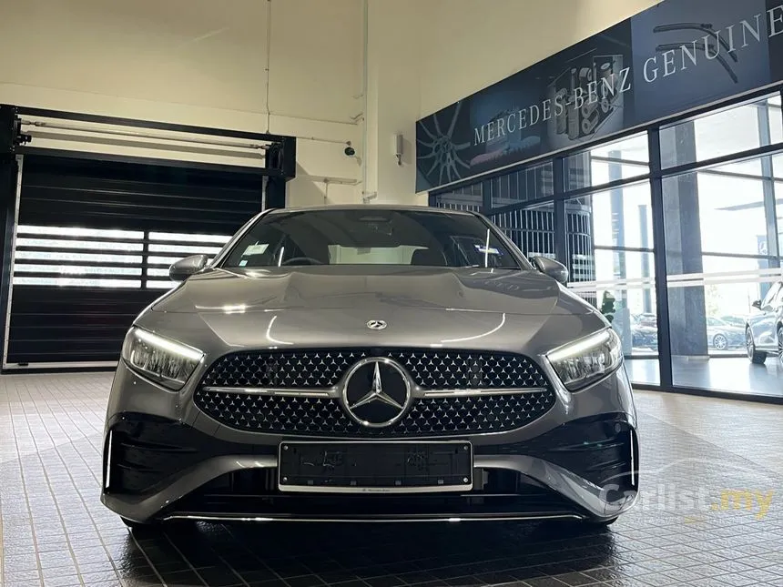 2025 Mercedes-Benz A250 4MATIC AMG Line Sedan