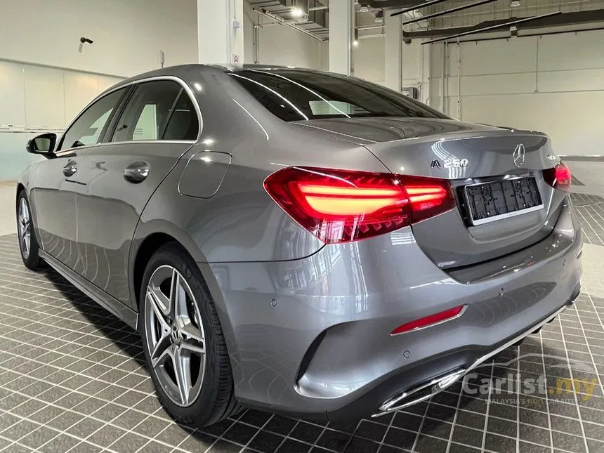 2025 Mercedes-Benz A250 4MATIC AMG Line Sedan