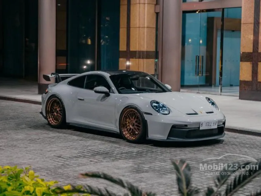 Jual Mobil Porsche 911 2022 GT3 4.0 di DKI Jakarta Automatic Coupe Abu