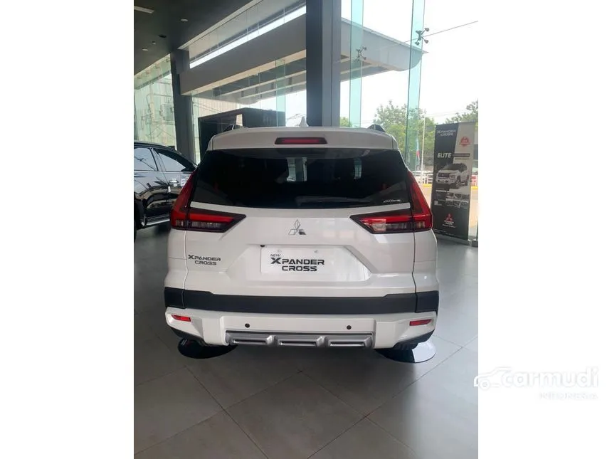 2025 Mitsubishi Xpander CROSS Premium Package Wagon