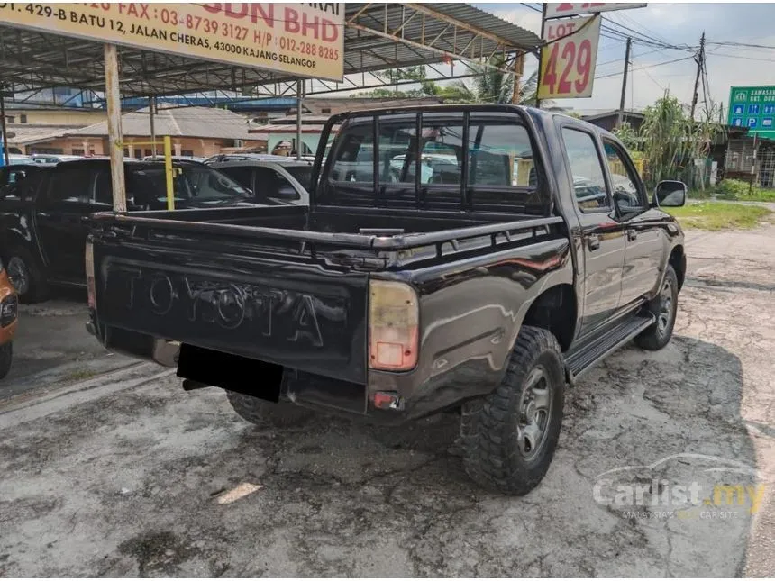 2003 Toyota Hilux Dual Cab Pickup