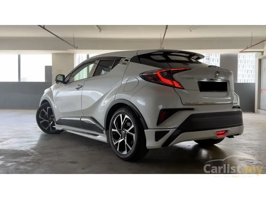2017 Toyota C-HR ST SUV