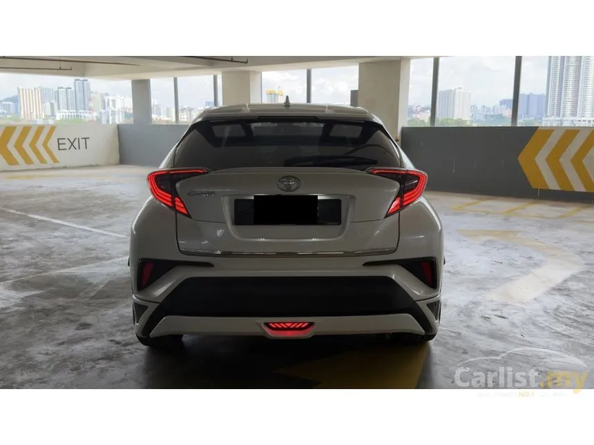 2017 Toyota C-HR ST SUV