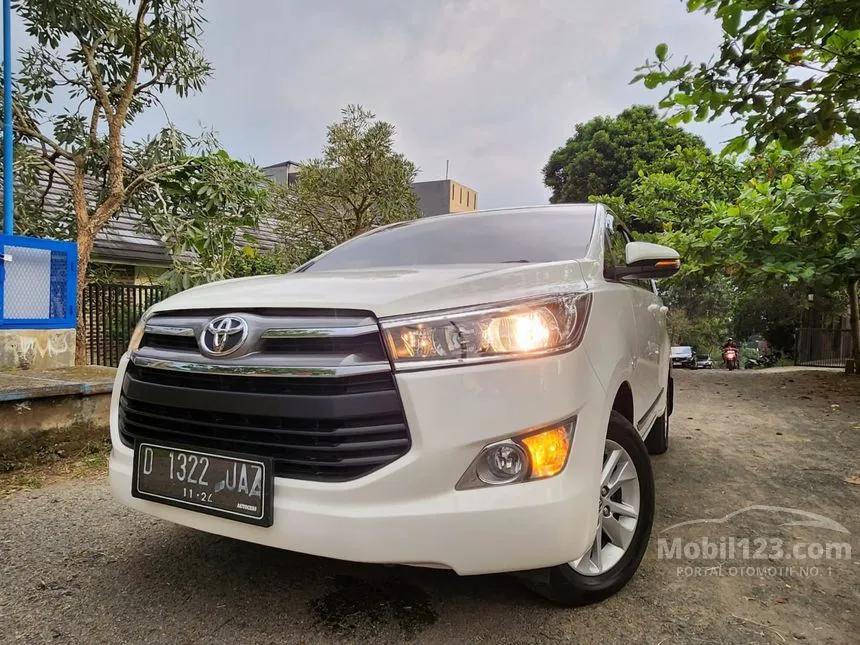 Jual Mobil Toyota Kijang Innova 2019 G 2.4 di Jawa Barat Automatic MPV Putih Rp 360.000.000