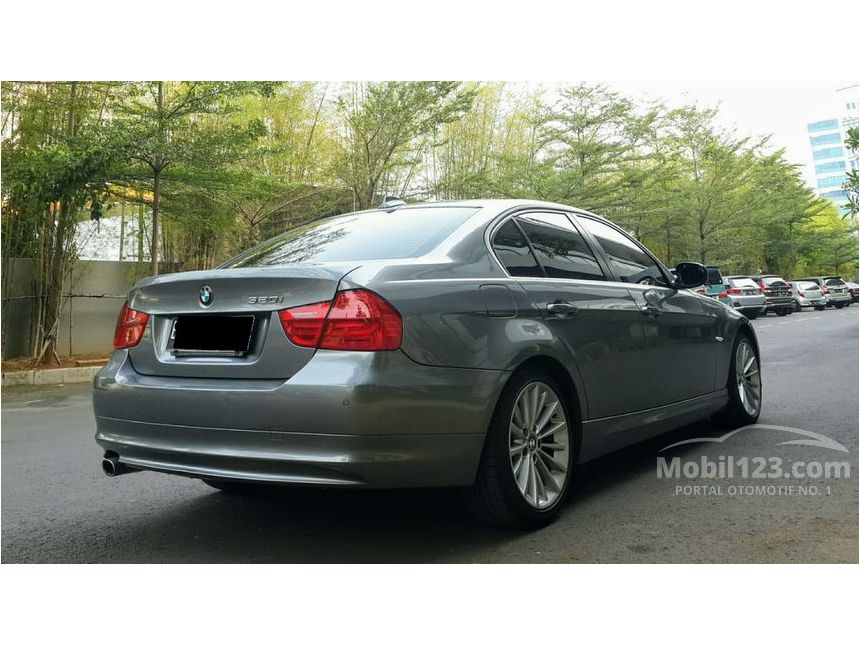 Jual Mobil BMW 320i 2010 E90 2.0 di DKI Jakarta Automatic Sedan Abu-abu ...