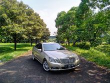 Mercedes Benz E300 Elegance 2010 DP 32jt Khusus Hari Ini Langsung Dapat Motor Honda Beat