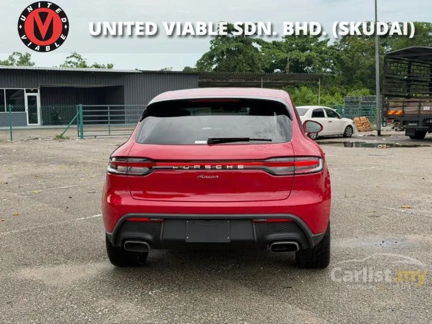 2023 Porsche Macan SUV