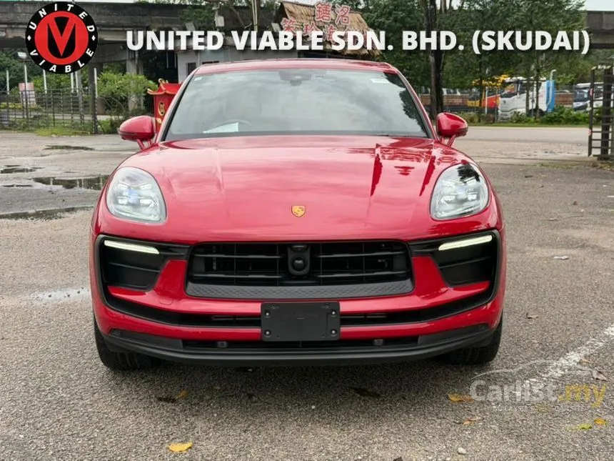 2023 Porsche Macan SUV