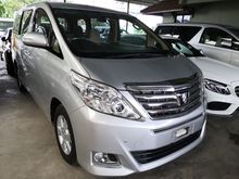 2014 Toyota Alphard 2.4 X 8 SEATS