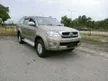 Used 2010 Toyota Hilux 2.5 G Pickup Truck 4 WHELL DOUBLE CAB OFFER CASH BUYER - Cars for sale