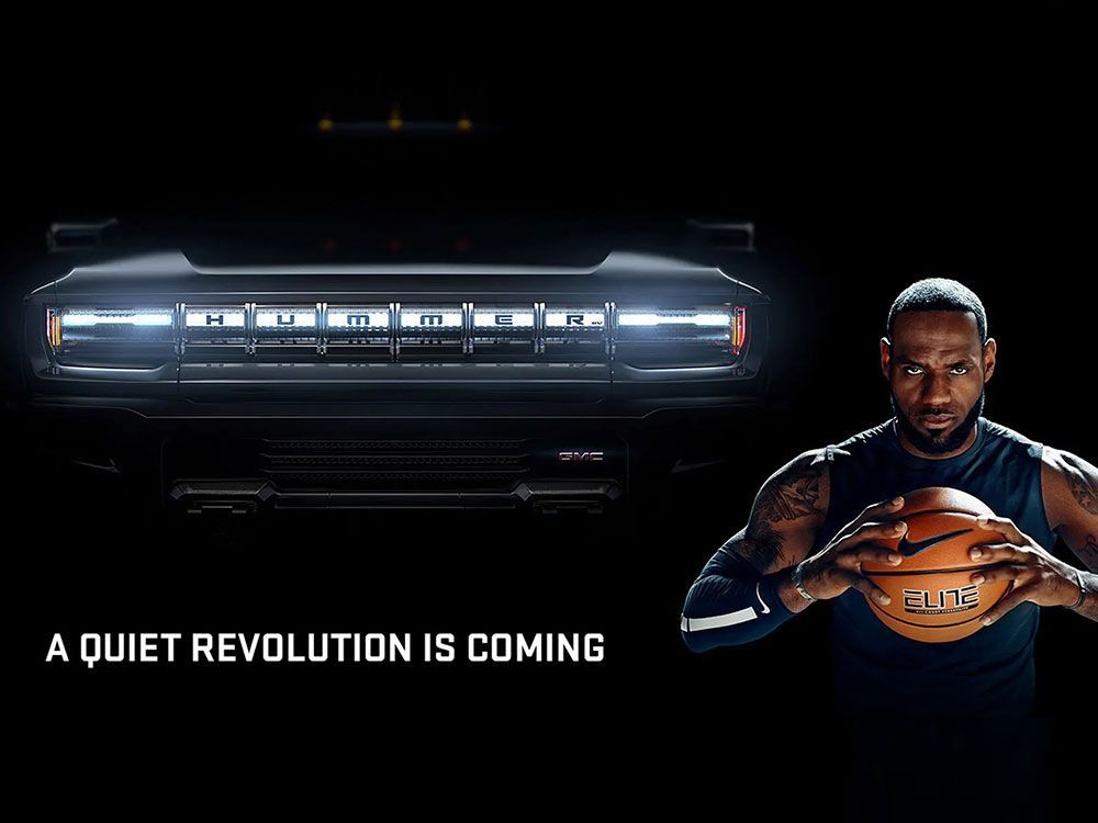 Bintang LA Lakers LeBron James Dampingi Hummer Bangkit dari Kubur