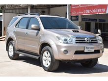 2010 Toyota Fortuner 3.0 (ปี 08-11) V 4WD SUV