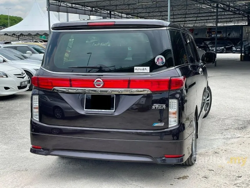 2013 Nissan Elgrand Rider MPV