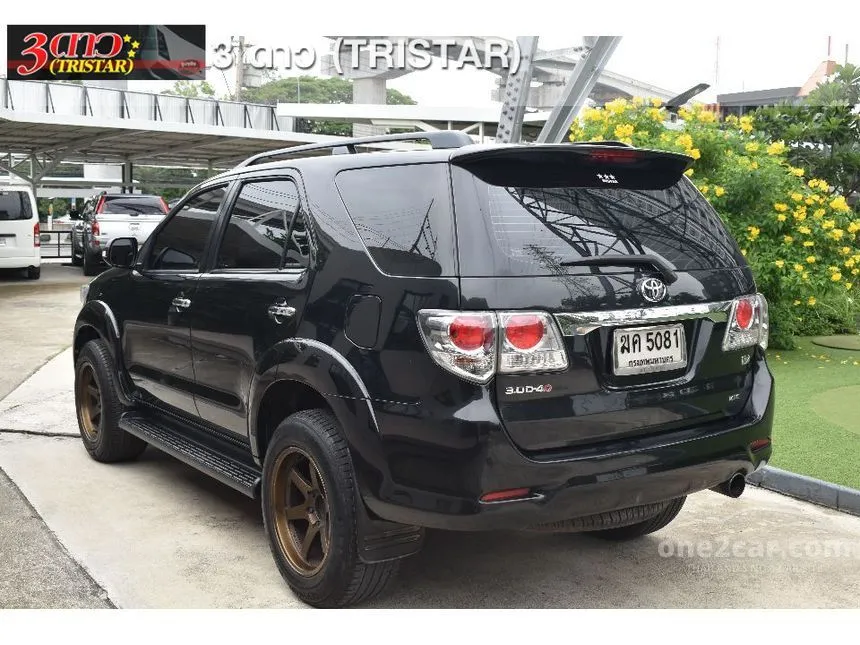 2013 Toyota FORTUNER V SUV
